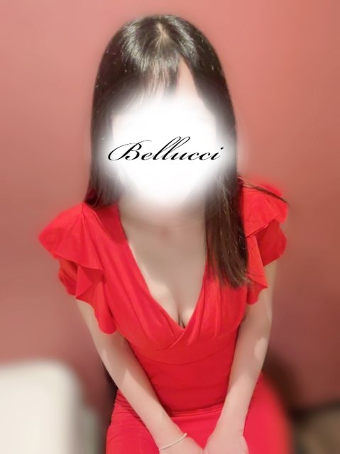 みい